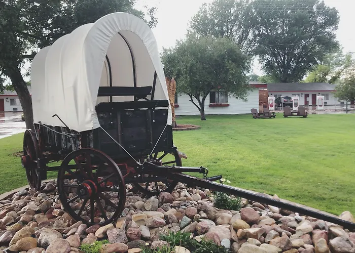 Hotel Covered Wagon Wy 2*