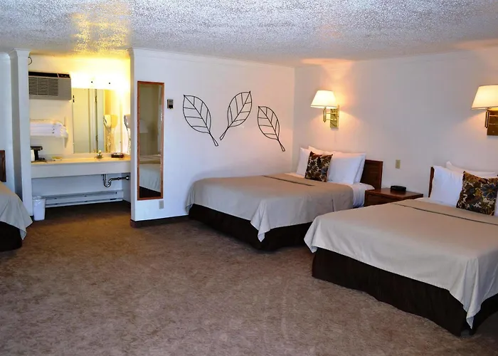 Hotel Covered Wagon Wy 2*